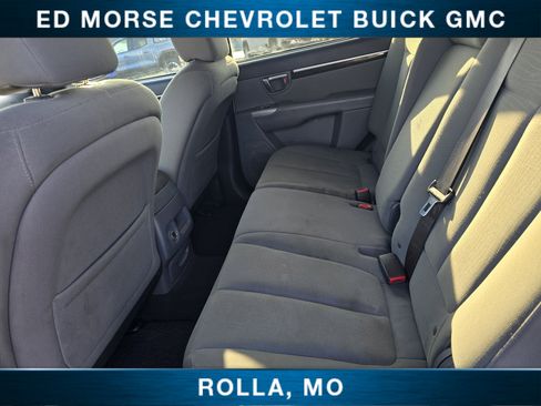 Used 2011 Hyundai Santa Fe GLS image 17