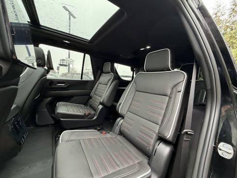 New 2025 GMC Yukon AT4 Ultimate w/ LPO, Floor Liner Package image 28