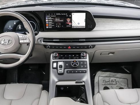 Used 2024 Hyundai Palisade Calligraphy image 30
