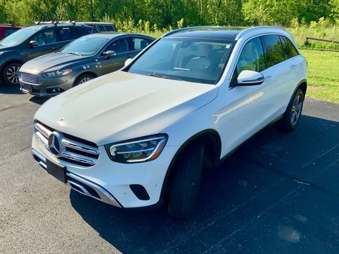 Used 2021 Mercedes-Benz GLC 300 4MATIC image 9