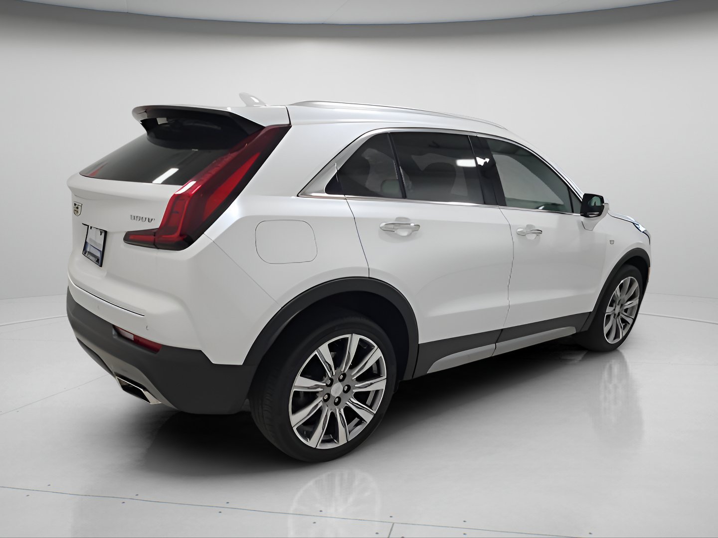 Used 2023 Cadillac XT4 Premium Luxury AWD/4WD image 6