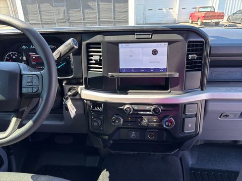 Used 2025 Ford F250 XL w/ STX Appearance Package image 20