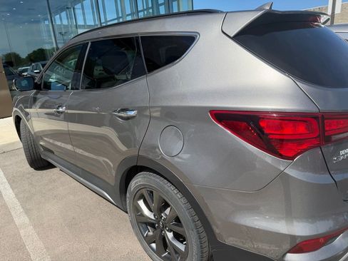 Used 2017 Hyundai Santa Fe Sport w/ 2.0T Ultimate Tech Package 05 AWD/4WD image 5