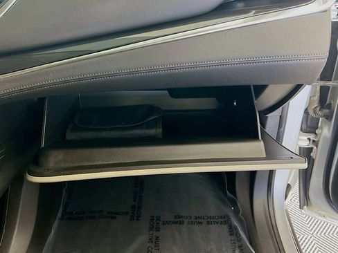 Used 2021 Buick Enclave Essence w/ Sound and Sites Package image 30