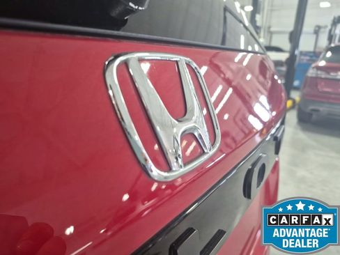 Used 2024 Honda Pilot EX-L image 34