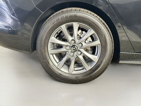 Used 2021 MAZDA MAZDA3 s image 33