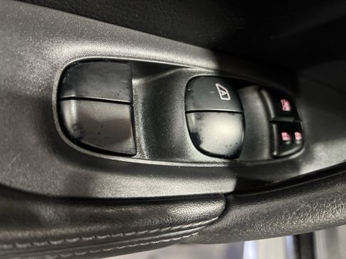 Used 2018 Nissan Rogue SL w/ Premium Package AWD/4WD image 28