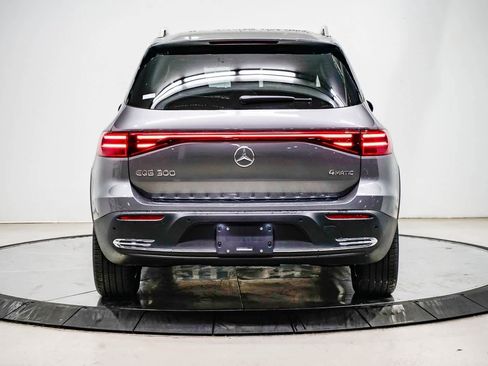 New 2025 Mercedes-Benz EQB 300 4MATIC image 3