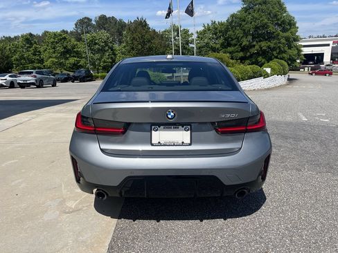 Used 2026 BMW 330i Sedan w/ M Sport Package RWD image 7
