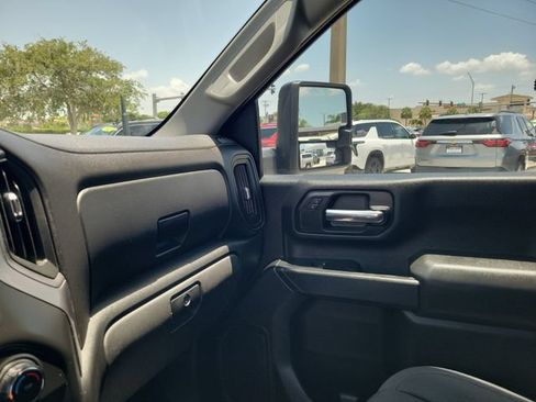 Used 2020 Chevrolet Silverado 2500 Custom w/ Custom Value Package AWD/4WD image 28