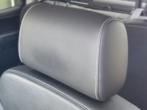 Used 2017 GMC Sierra 1500 SLT image 25