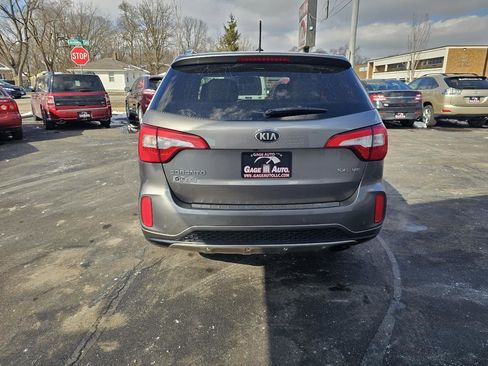 Used 2015 Kia Sorento SX image 9