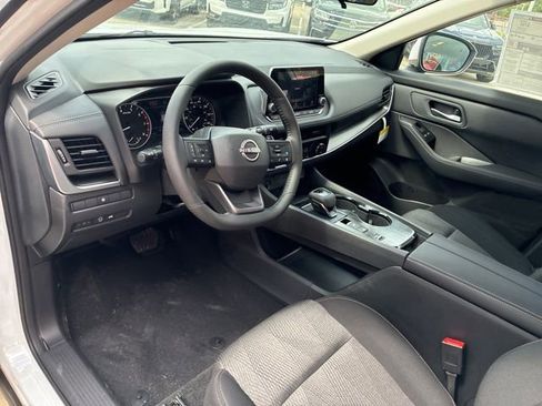 New 2026 Nissan Rogue SV FWD image 10