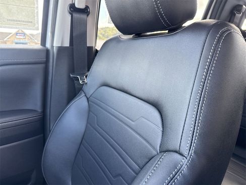 New 2025 Ford Ranger Lariat w/ Trailer Tow Package image 40