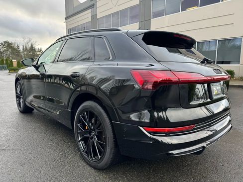 Used 2022 Audi e-tron Chronos w/ Chronos Package image 8