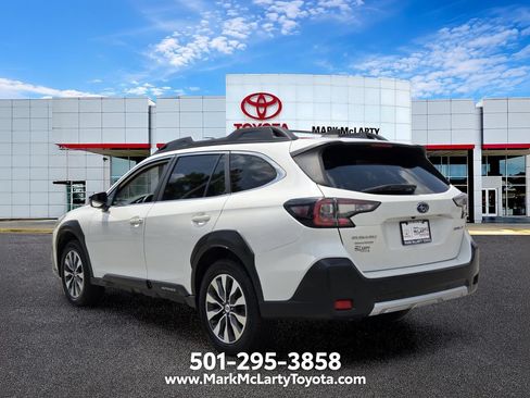 Used 2023 Subaru Outback Limited AWD/4WD image 3