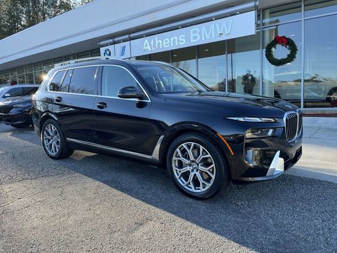 Certified 2024 BMW X7 xDrive40i image 2