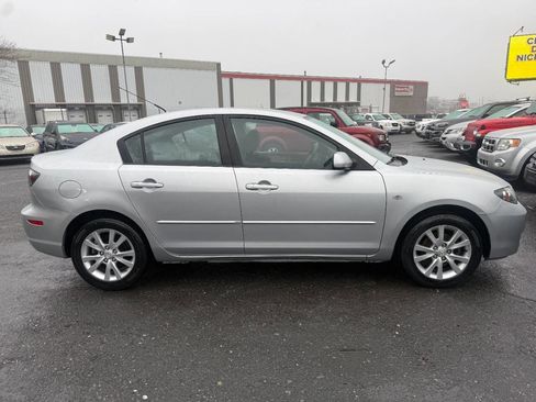 Used 2007 MAZDA MAZDA3 i Touring image 4