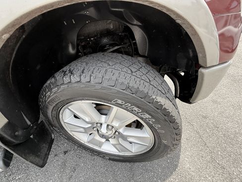 Used 2010 Ford F150 Lariat AWD/4WD image 34