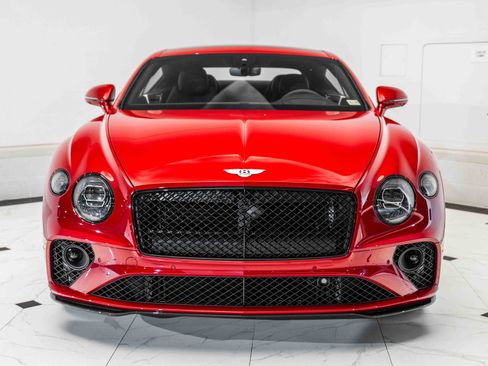 Used 2024 Bentley Continental GT Speed image 4