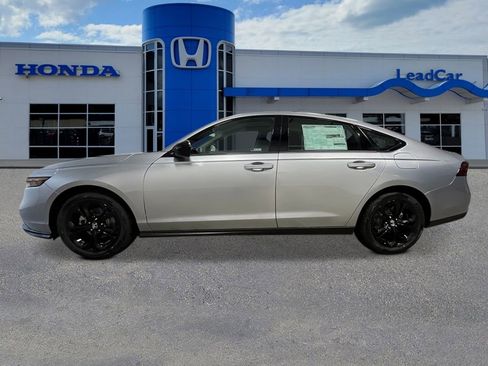 New 2025 Honda Accord SE image 2