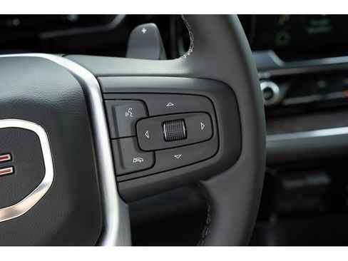 New 2026 GMC Sierra 1500 SLT image 19