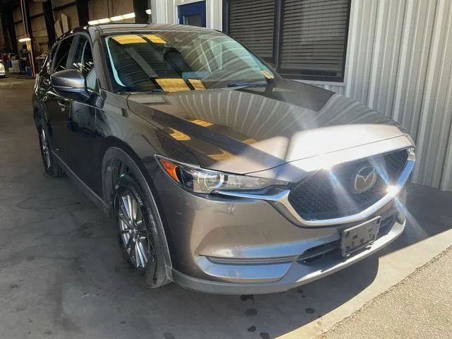 Used 2021 MAZDA CX-5 Touring FWD image 2