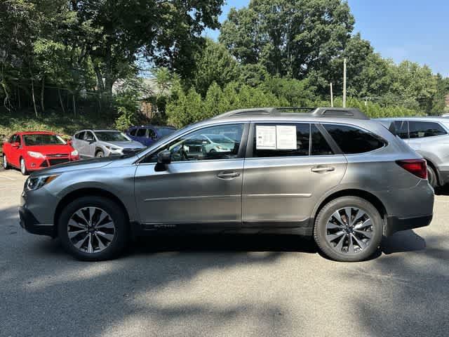 Used 2016 Subaru Outback 2.5i Limited AWD/4WD image 2