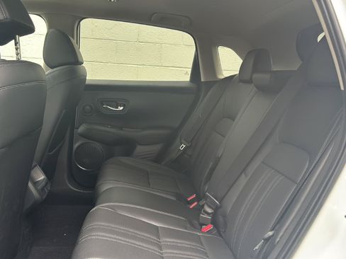Certified 2026 Honda HR-V EX-L image 19