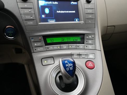Used 2012 Toyota Prius Two image 19
