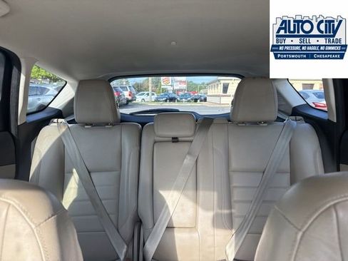 Used 2014 Ford C-MAX SEL w/ Equipment Group 303A FWD image 31