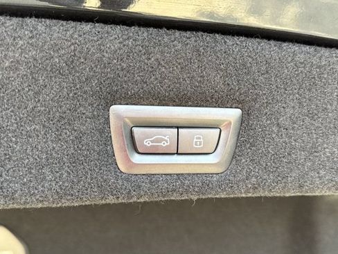 Used 2026 BMW 740i xDrive AWD/4WD image 13