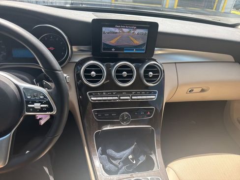 Used 2019 Mercedes-Benz C 300 Sedan image 14