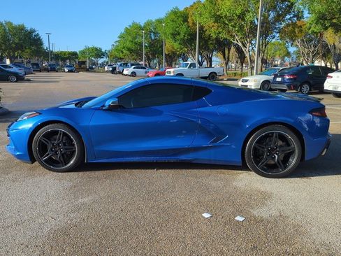 Used 2021 Chevrolet Corvette Stingray Coupe w/ 1LT image 5
