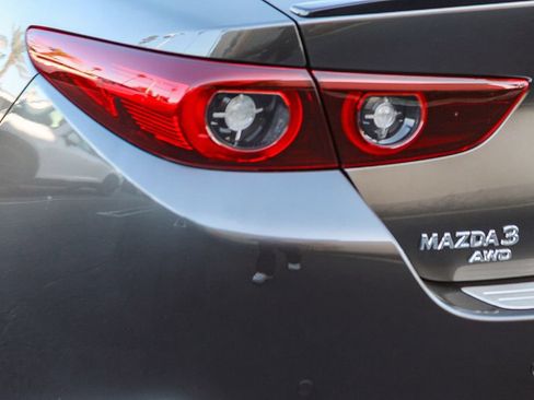 New 2026 MAZDA MAZDA3 2.5 Turbo Sedan w/Premium Plus image 7