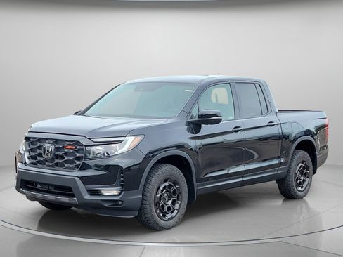 Used 2026 Honda Ridgeline TrailSport image 2