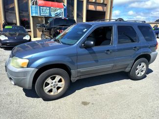 Used 2005 Ford Escape XLT image 1