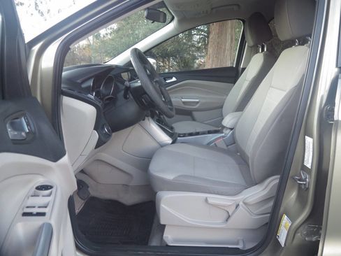 Used 2013 Ford Escape SE image 8
