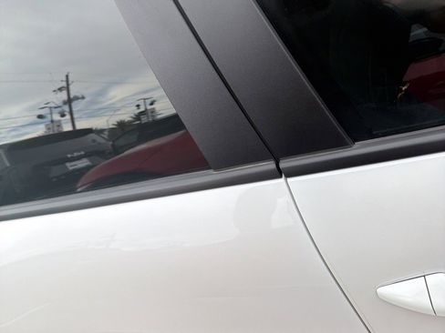 Used 2025 Kia K4 EX image 7