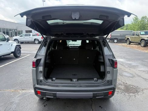 New 2026 Jeep Cherokee Laredo AWD/4WD image 41