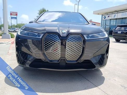 Used 2023 BMW iX M60 w/ Executive Package image 2