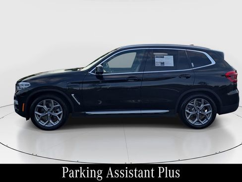 Used 2021 BMW X3 xDrive30e w/ Executive Package AWD/4WD image 9