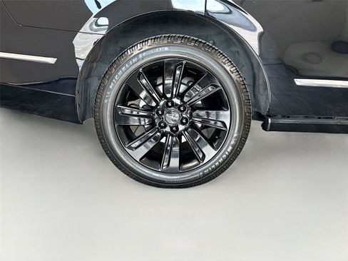 Used 2023 Lincoln Navigator Reserve AWD/4WD image 43