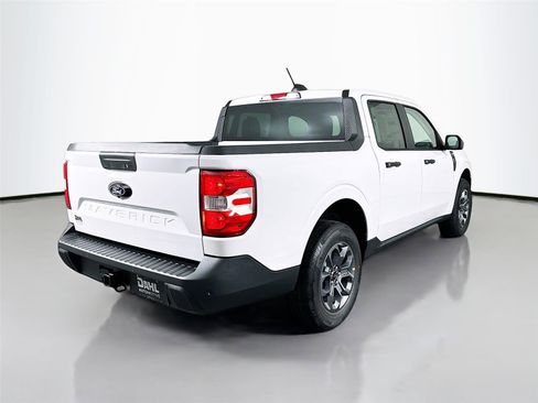 New 2026 Ford Maverick XLT w/ XLT Luxury Package image 7