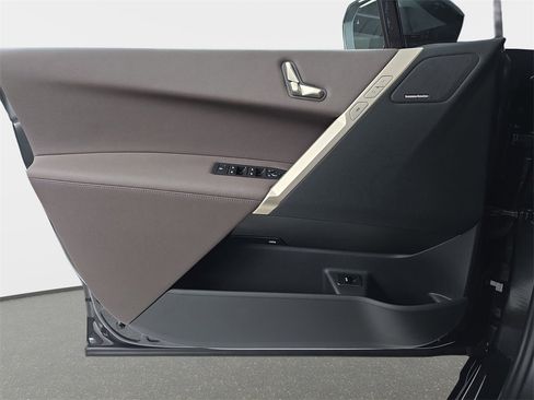 New 2026 BMW iX xDrive45 image 26