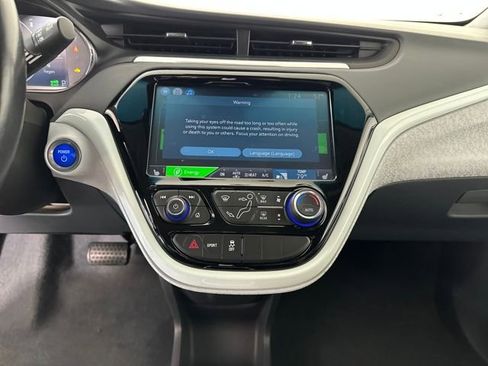 Used 2021 Chevrolet Bolt LT FWD image 21