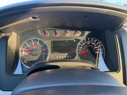 Used 2014 Ford F150 FX4 w/ Equipment Group 402A Luxury AWD/4WD image 14