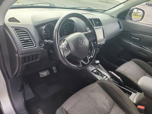 Used 2019 Mitsubishi Outlander Sport ES FWD image 20