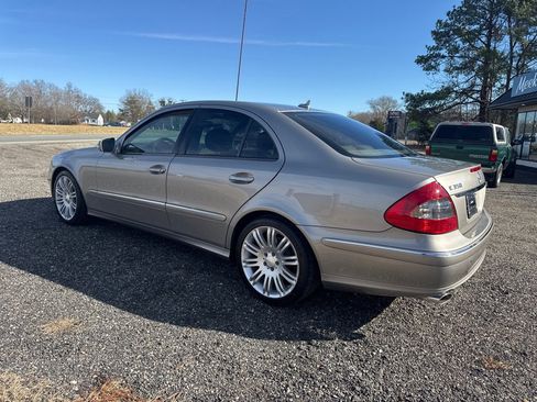 Used 2008 Mercedes-Benz E 350 Sedan image 11