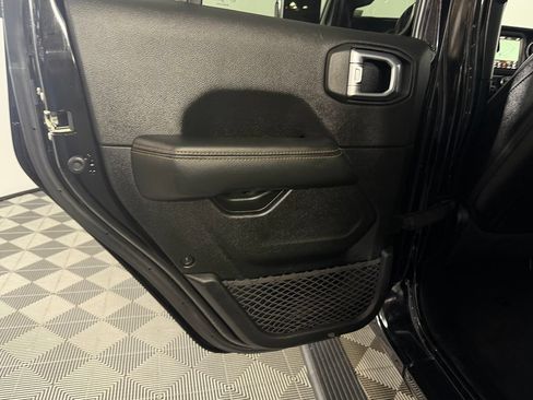 Used 2021 Jeep Wrangler Unlimited Sahara AWD/4WD image 26